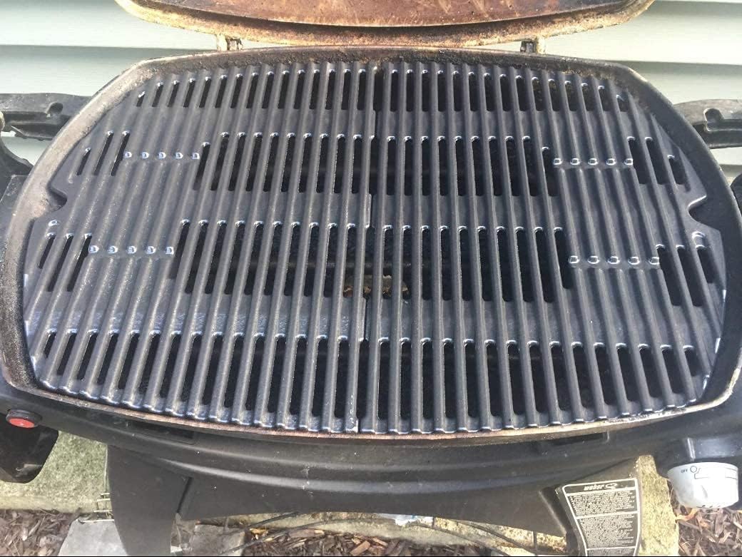 WEBER (Ricambio Compatibile) Set Griglie di Cottura in Ghisa (63.5 x 45.2 cm) – Ricambio Sostitutivo per Barbecue a Gas Serie Q 300, Q 3000 e Simili Weber