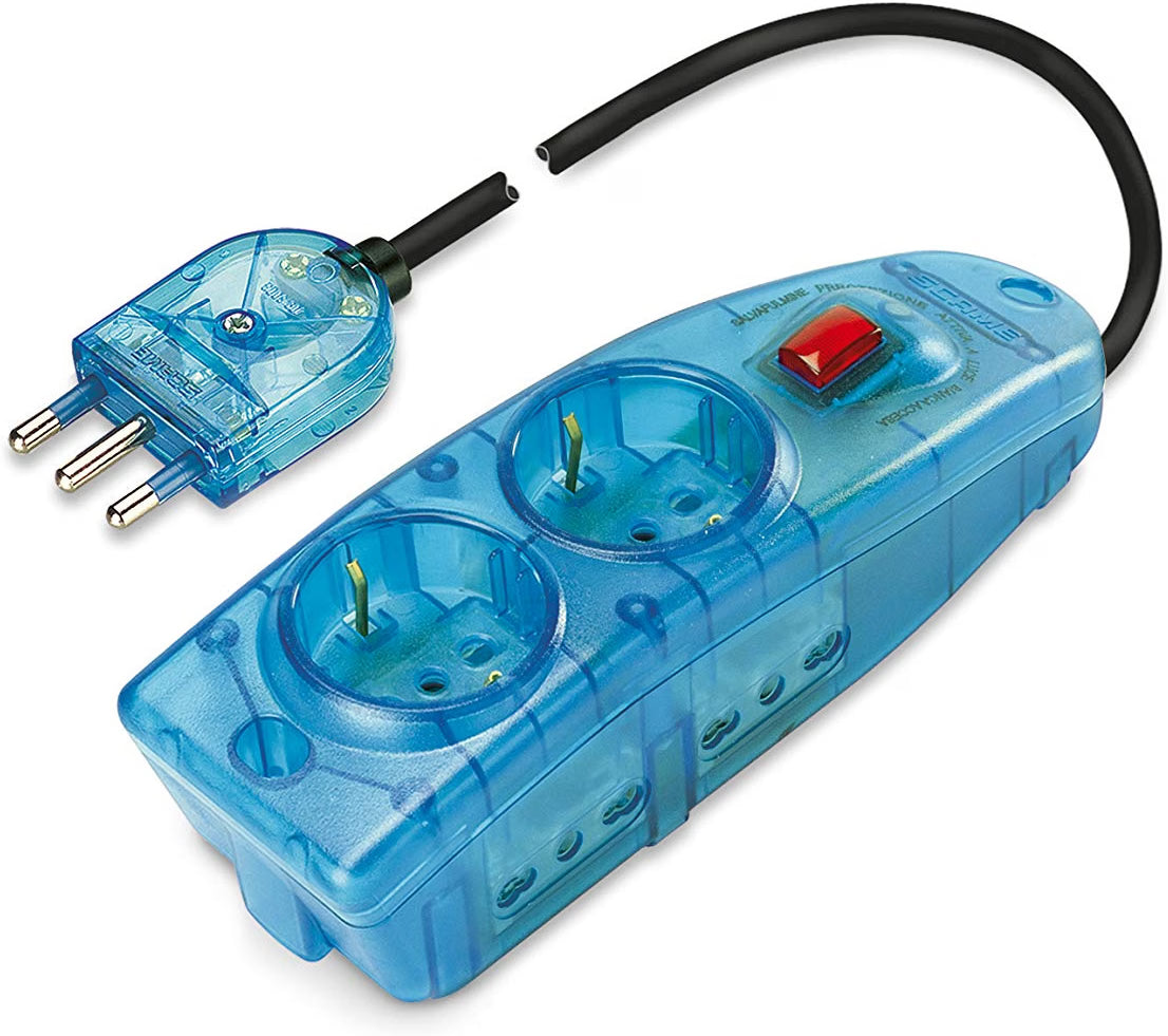 Poly Pool PP0749S Presa Multipla Compatta 4 Posti con Interruttore e Protezione Sovratensioni (Surge Protection)